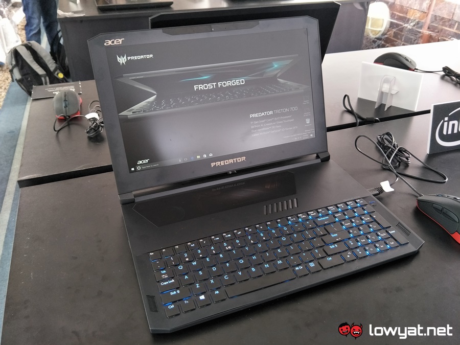 Acer Predator Triton 700 Hands On